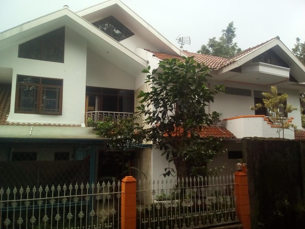 Simply Homy Guest House Pasteur Bandung Esterno foto