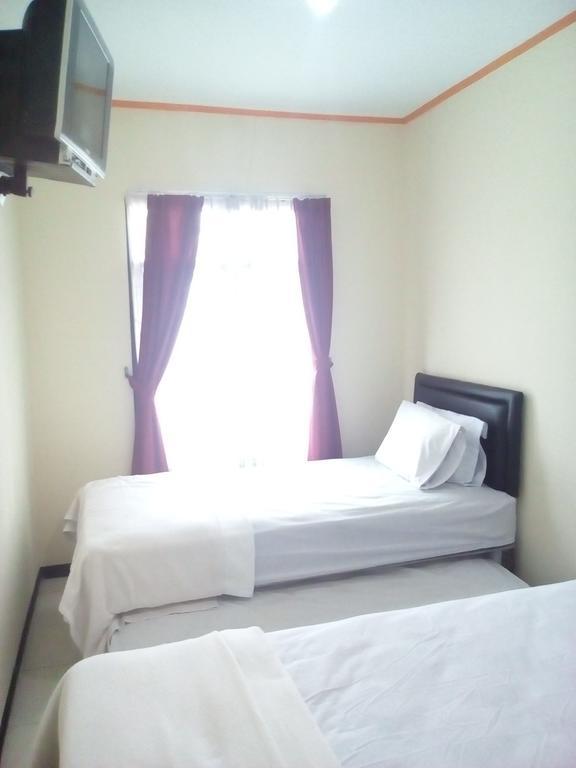 Simply Homy Guest House Pasteur Bandung Esterno foto