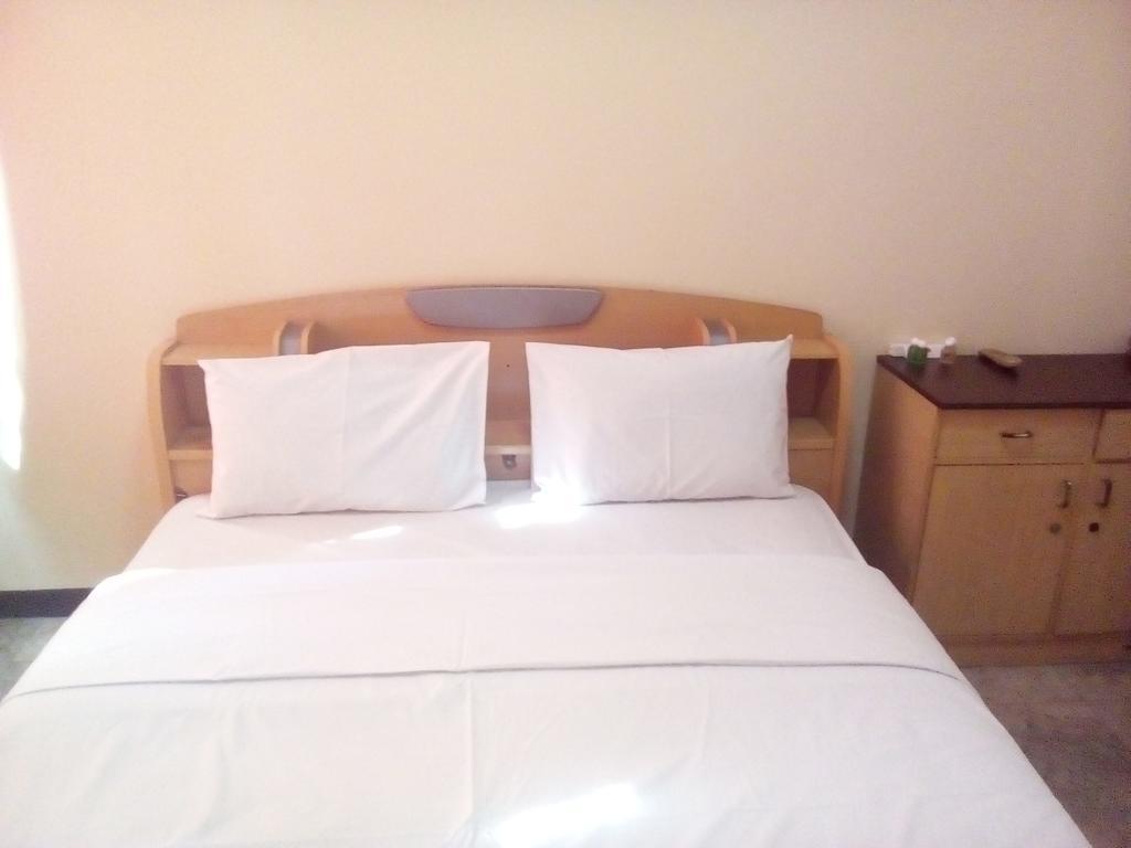 Simply Homy Guest House Pasteur Bandung Esterno foto