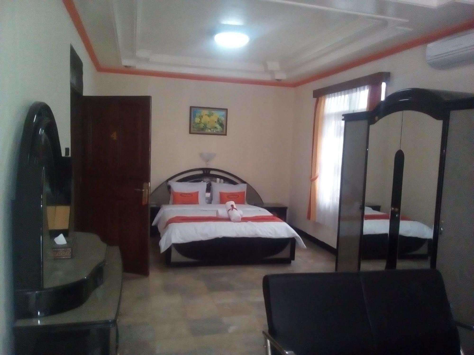 Simply Homy Guest House Pasteur Bandung Esterno foto