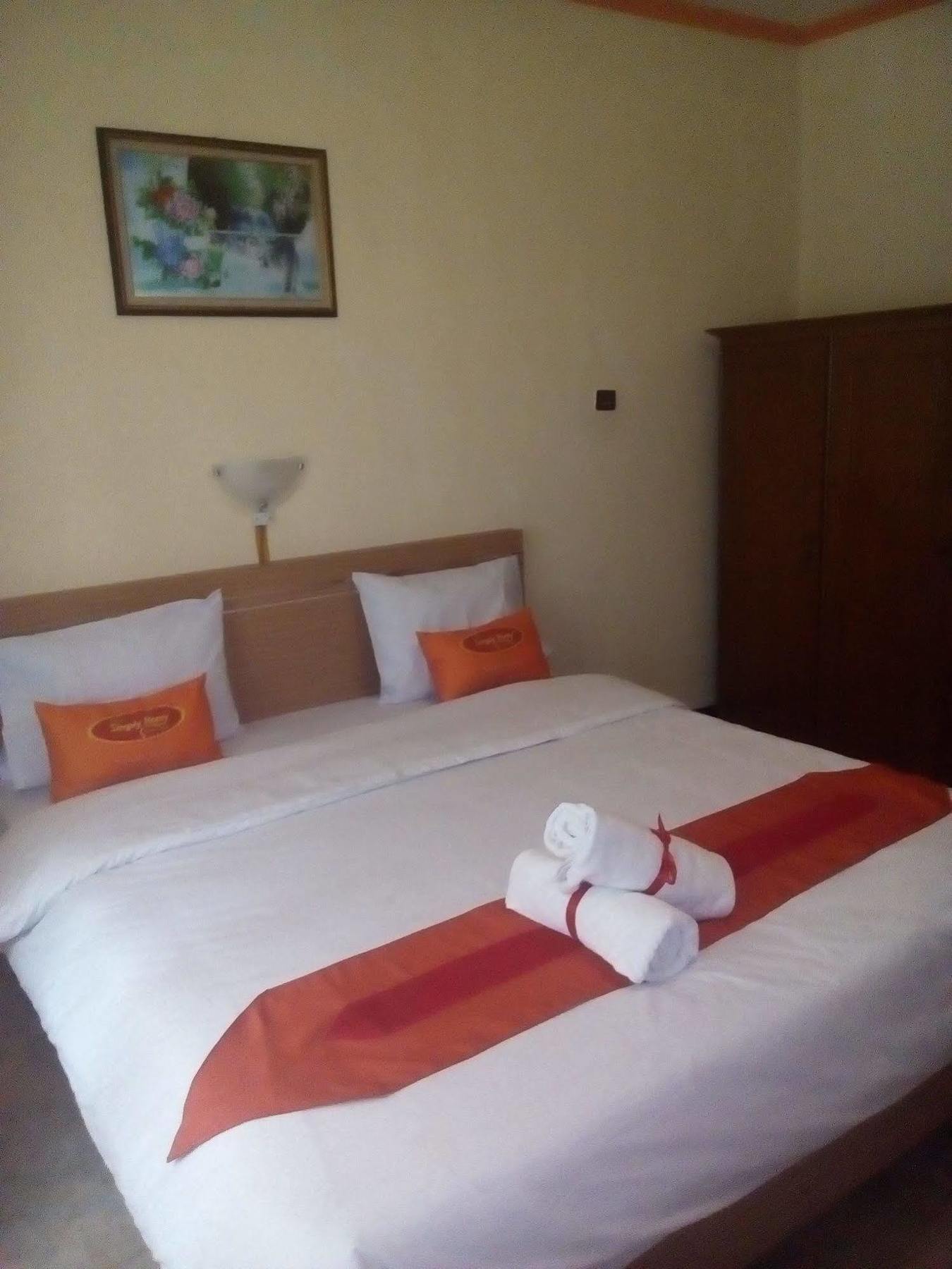 Simply Homy Guest House Pasteur Bandung Esterno foto